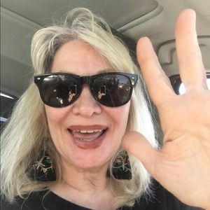 Meet your Posher, Audrey